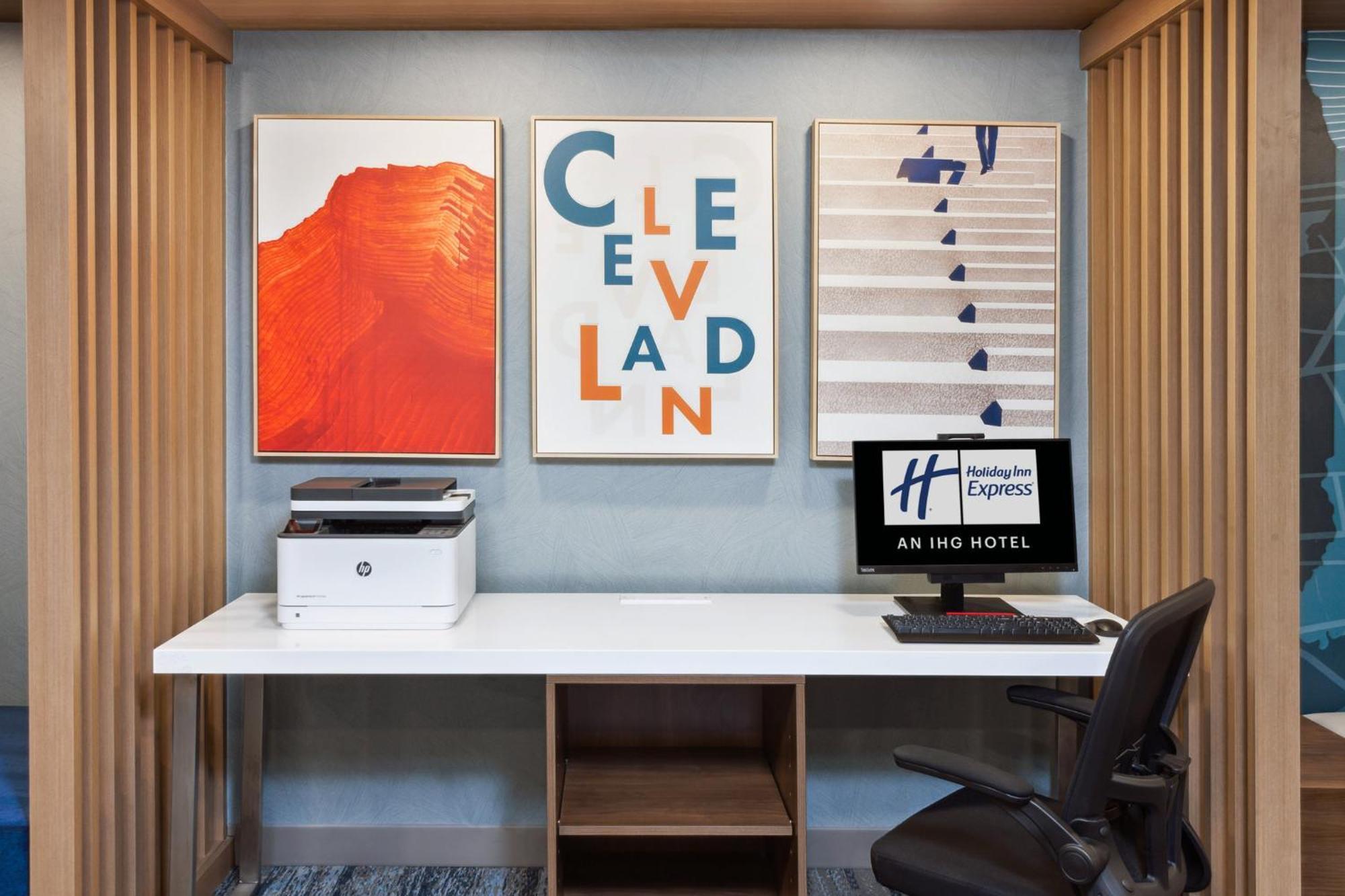 Holiday Inn Express Cleveland Airport - Brook Park By Ihg Luaran gambar